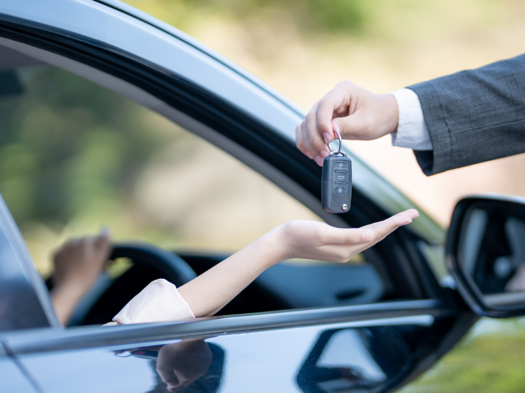 How does corporate car rental work in Singapore?